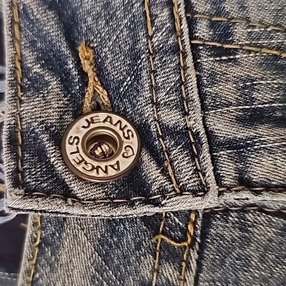 Angels blue jeans. Boot cut. Bling in the front. size 9. Great. Y2K Vintage - Picture 6 of 11